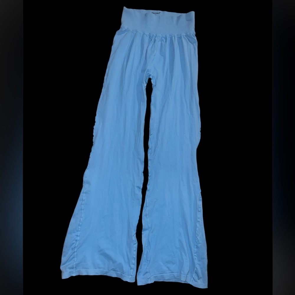 NWOT Free People Good Karma flare leggings, Niagra Blue- size XL